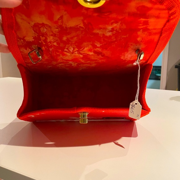 Coral purse - Picture 5 of 6